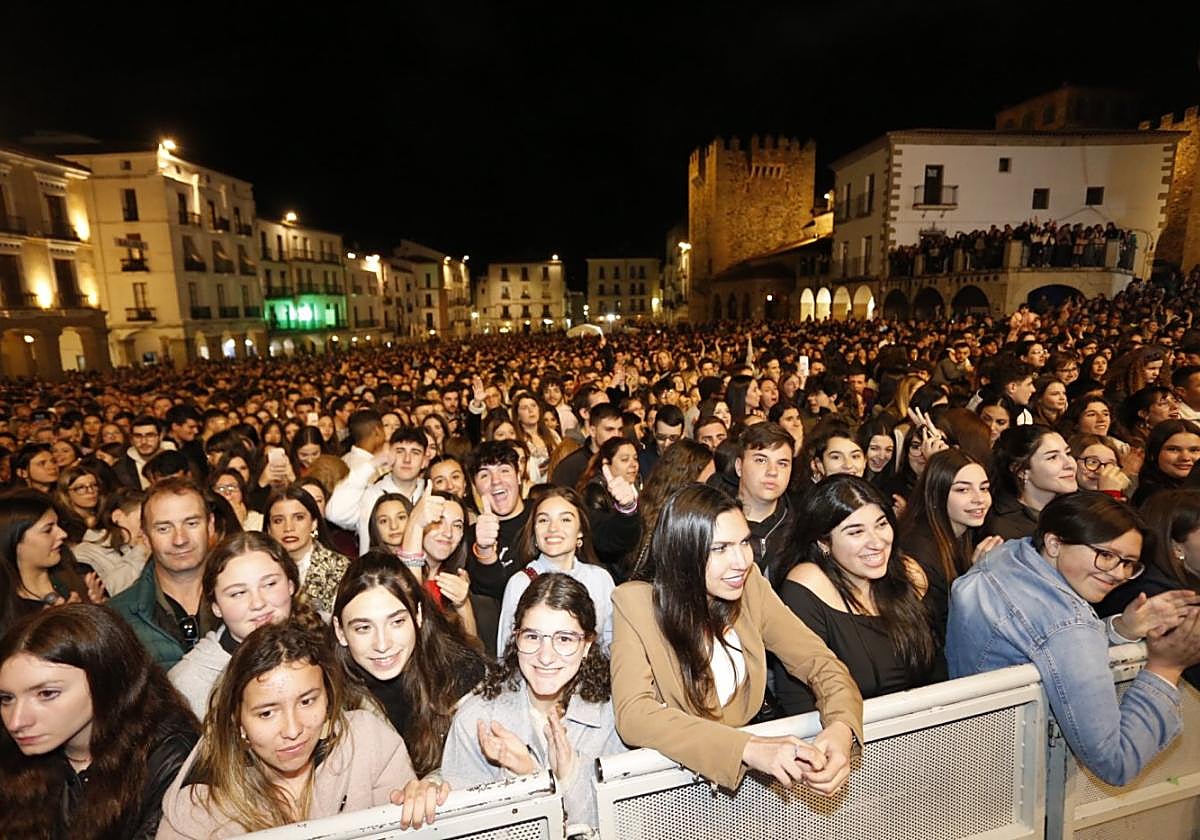 Imagen del concierto de Los 40 del sábado en conmemoración de las cuatro décadas de autonomía.