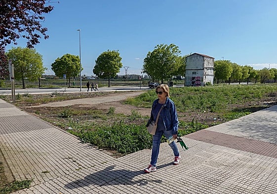 Solar en la zona de Ronda norte, en el cruce de las calles Bilbao y Hermanos Vidarte.