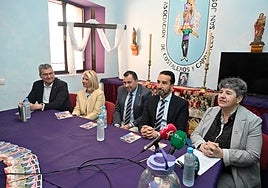 Juan Carlos García, Paloma Morcillo, Ricardo Becerra, Ricardo Cabezas y Teresa Pacheco.