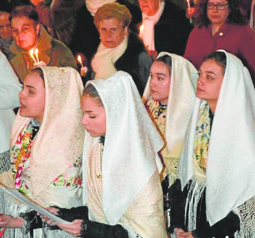 Cantoras de la Virgen de La Candelaria.