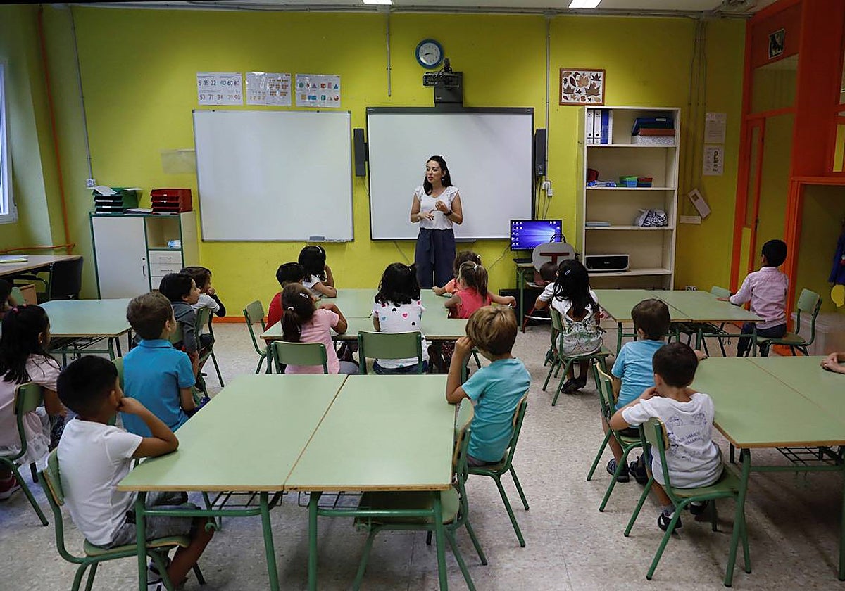 Imagen de archivo de inicio de curso en un colegio de Extremadura.