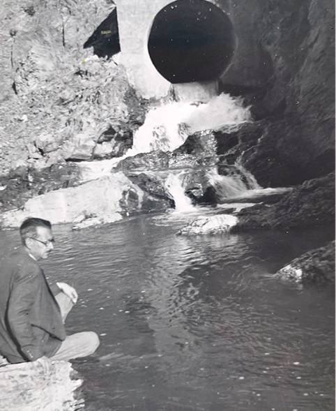 Eliseo a finales de los 40 en Cazalla de la Sierra (Sevilla).