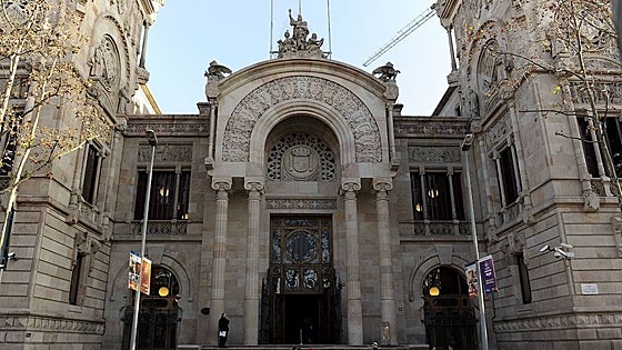 Un cacereño es condenado en Cataluña a cinco años de cárcel por apuñalar a su mujer