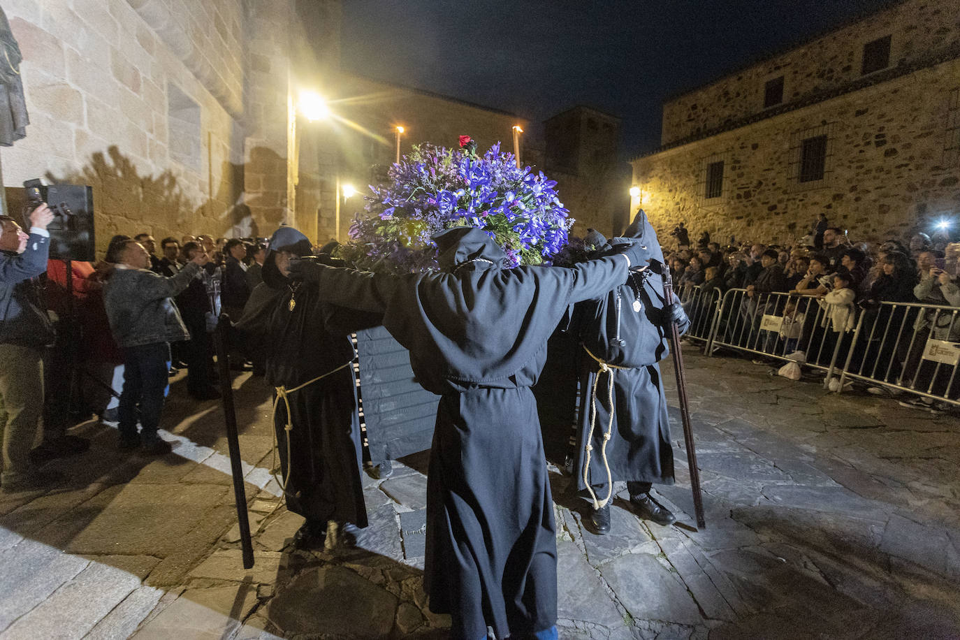 Procesión del Cristo Negro, en imágenes