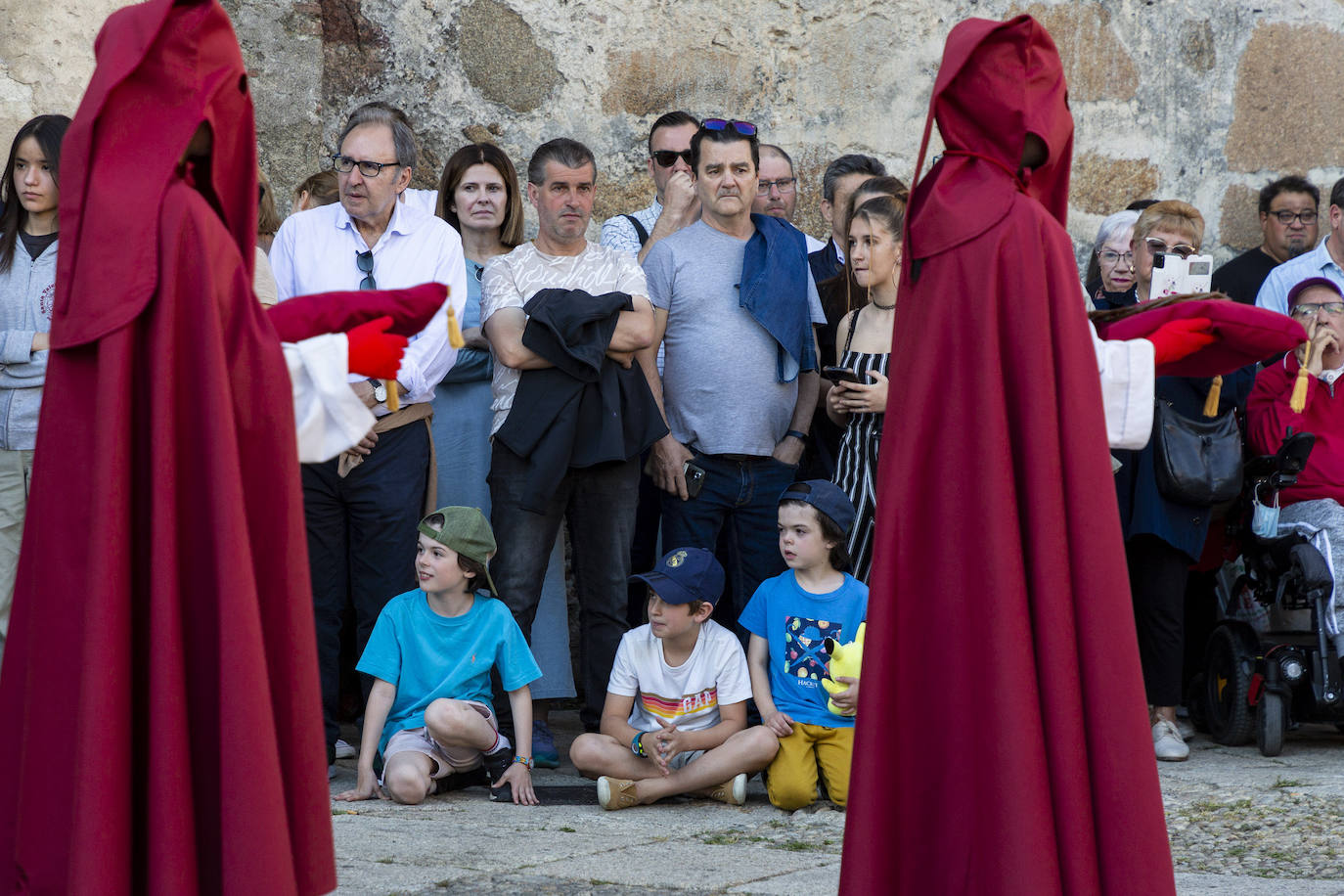 Procesiónj de la Hermandad de la Sagrada Cena en Plasencia este Jueves Santo. 