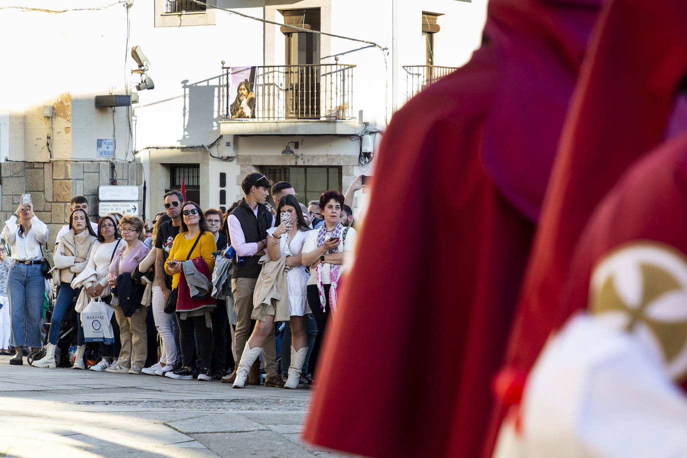 Procesiónj de la Hermandad de la Sagrada Cena en Plasencia este Jueves Santo. 