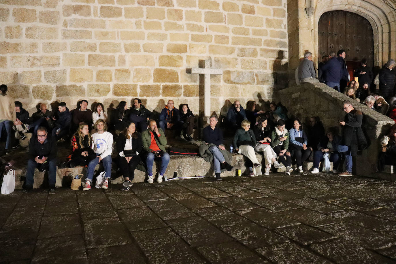 Valverde de la Vera vive su día más importante del año con los &#039;empalaos&#039;