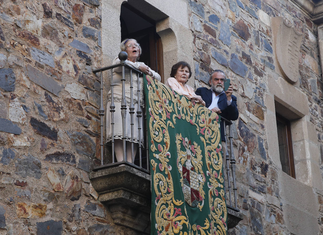 Pasos: Oración en el Huerto, Beso de Judas, La Flagelación, Cristo de la Salud y de la Expiración y Dolorosa de la Cruz Cofradía: Ilustre y Real Cofradía de la Santa y Vera Cruz