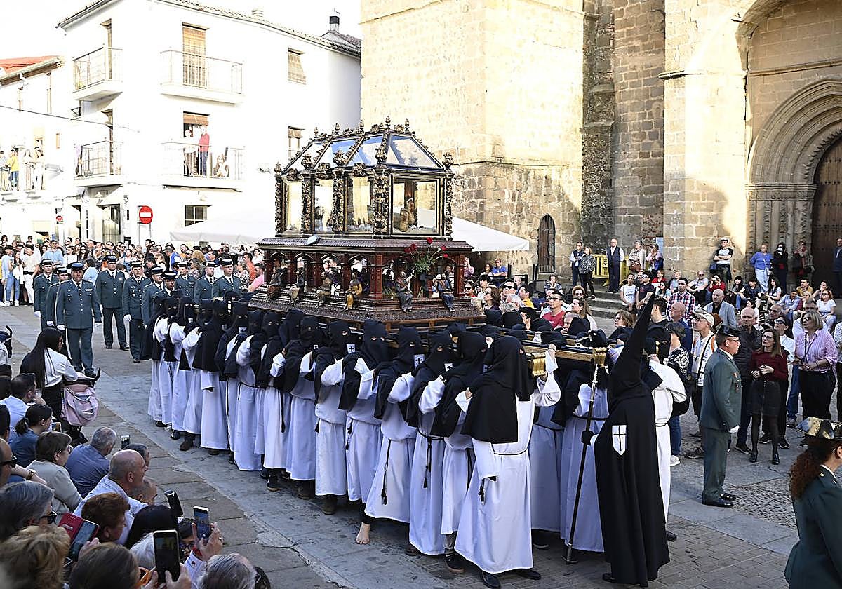 Fotos | Procesión del sábado en Plasencia