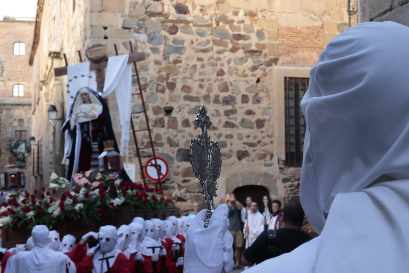 Procesión del Cristo de las Batallas con el paso de Nuestra Señora del Buen Fin.