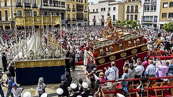 Resucitado con calor para poner fin a una Semana de Pasión en Badajoz que pasará a la historia