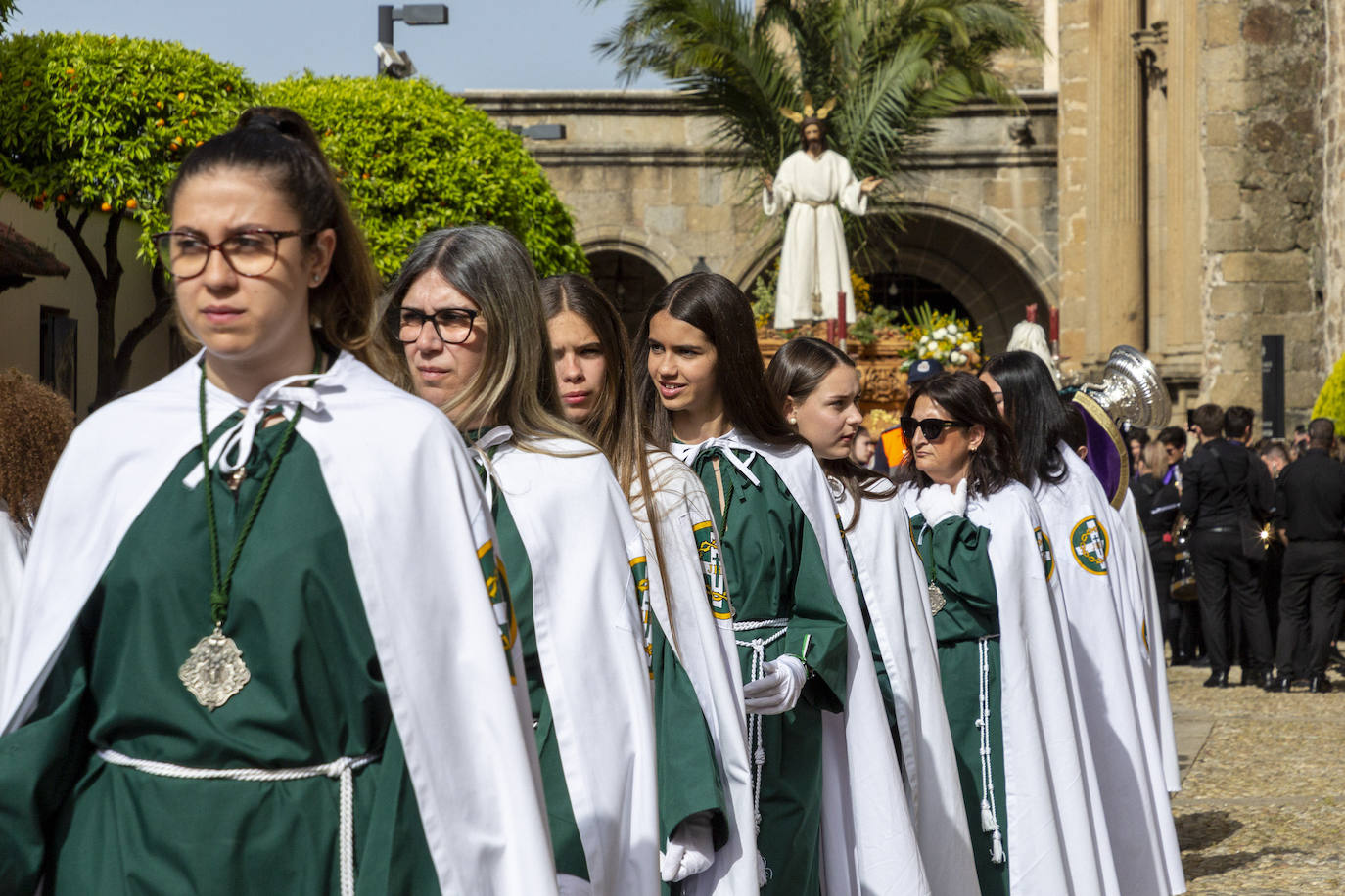 El Domingo de Resurrección placentino, en imágenes