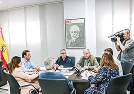 Reunión entre Guillermo Fernández Vara, presidente de la Junta, e Ignacio Huertas, secretario general de UPA-UCE.