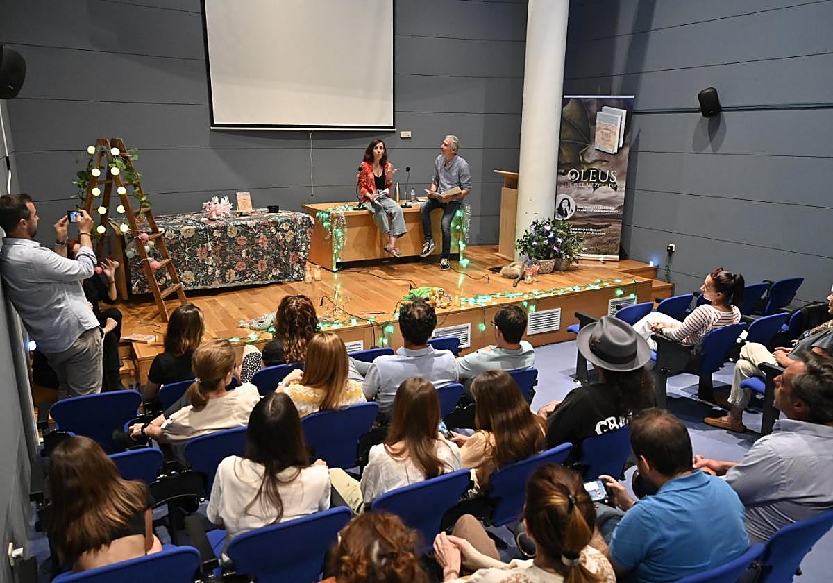 Presentación de 'Oleus de piel mezclada en el Meiac'.