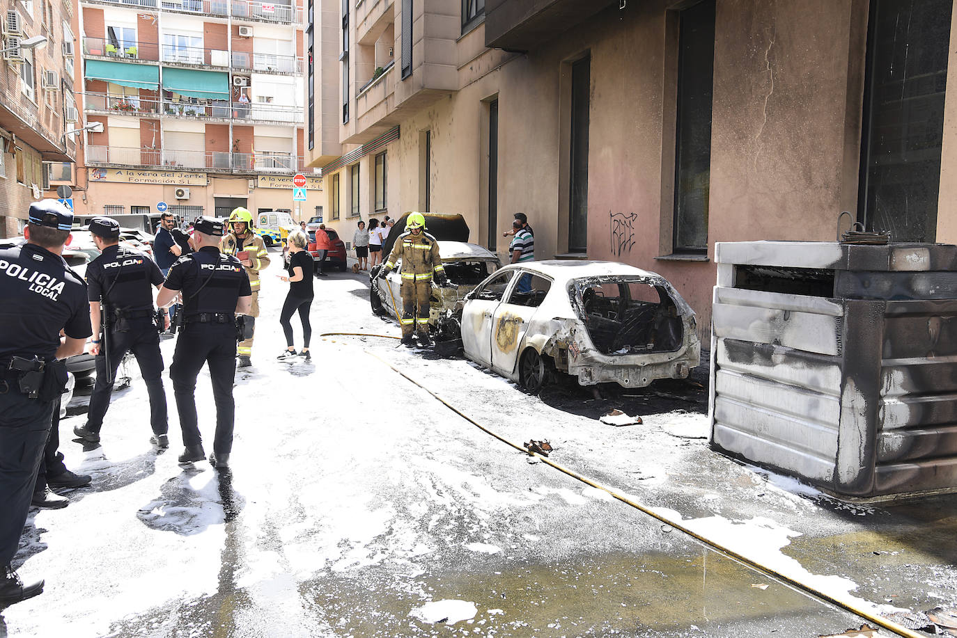 El incendiario de los contenedores vuelve a actuar en Plasencia