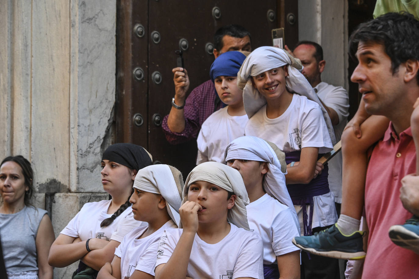 La Cruz de Mayo recorre el casco antiguo de Badajoz