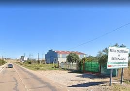 Carretera EX-102 que une Miajadas con el límite de la provincia de Toledo.