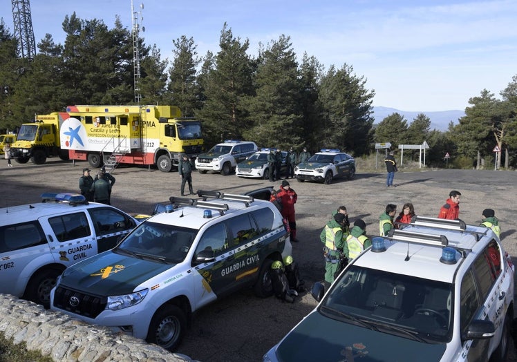 Operativo del GREIM de la Guardia Civil y el 112 de Castilla y León para buscar a Martínez, el pasado enero.