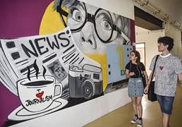 Invasión de robots y murales en la Alcazaba