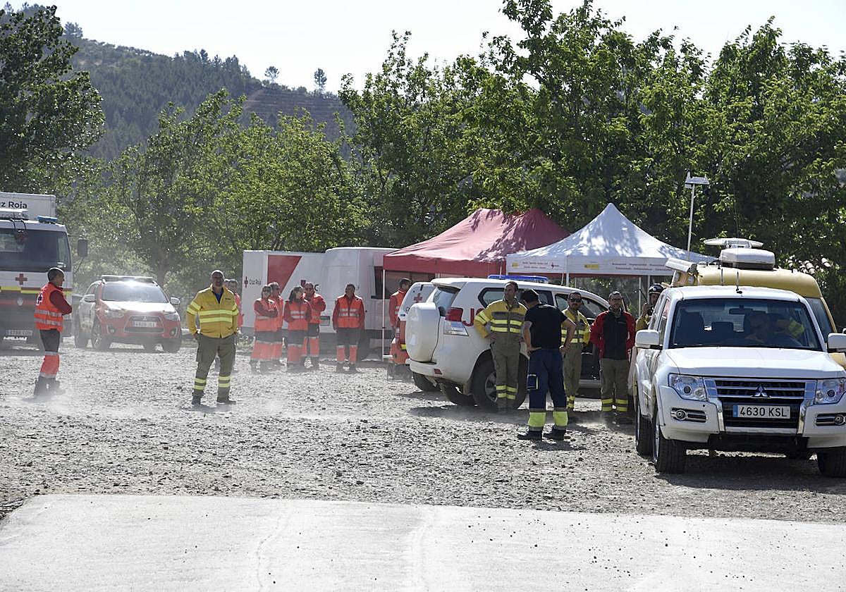 Servicios de emergencia en la zona del incendio.