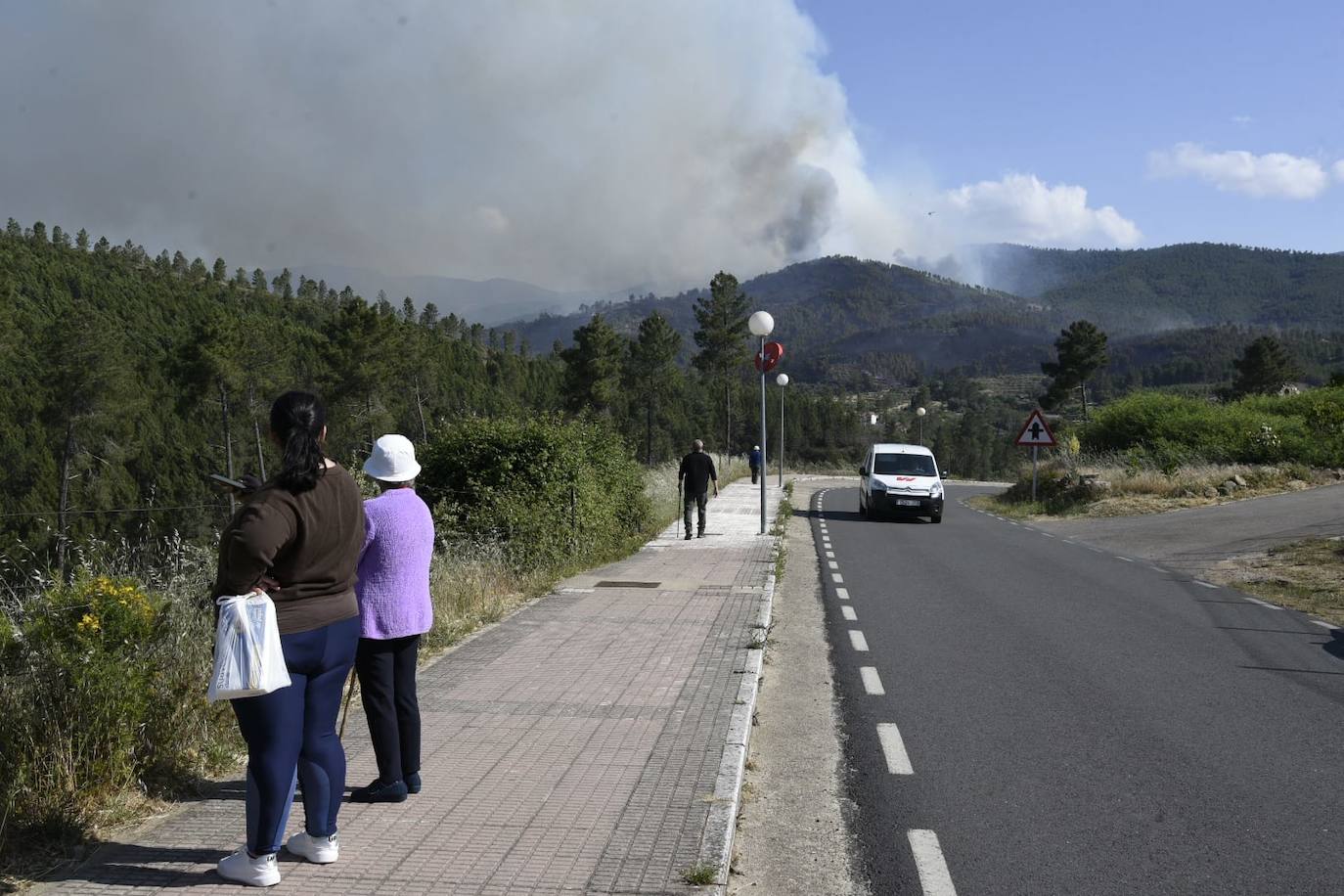 El incendio en Pinofranqueado, en imágenes