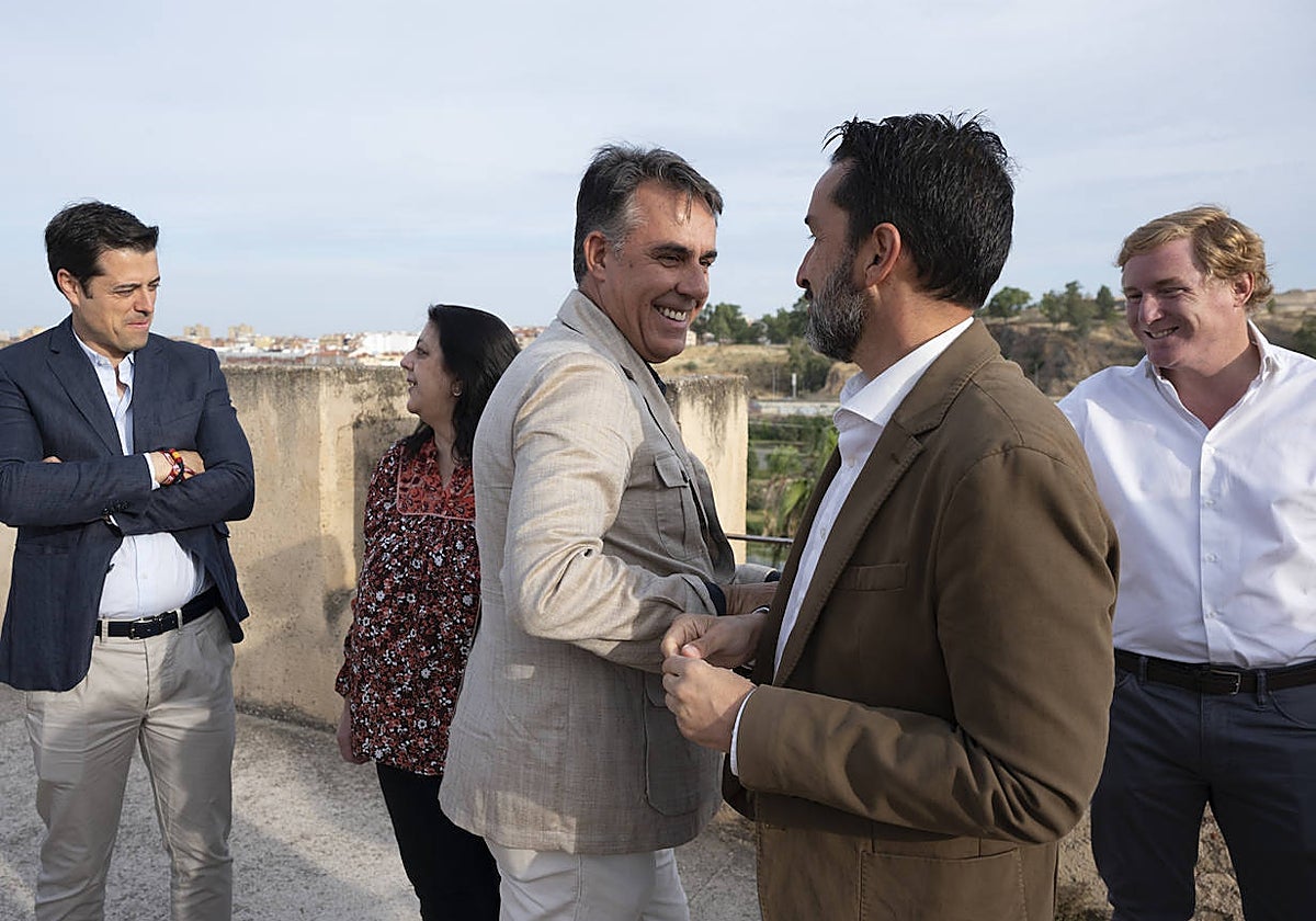 Así se hizo la foto de los candidatos a alcalde de Badajoz