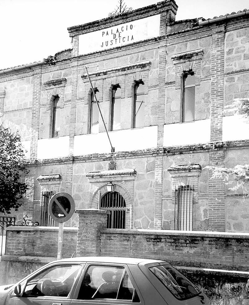 Palacio de Justicia de Navalmoral de la Mata, en donde un juzgado instruyó el caso de la violación.