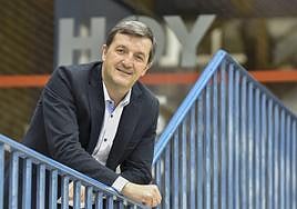 «Hay que cambiar el modelo productivo de la región»