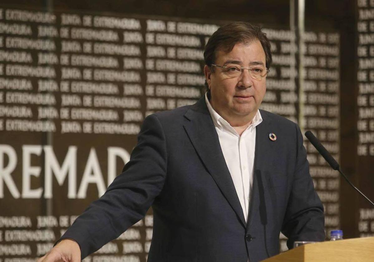 Vara asegura que no entra en sus previsiones encabezar las listas al Congreso