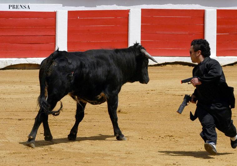 La Junta no autoriza un espectáculo cómico taurino previsto en Fuentes de León
