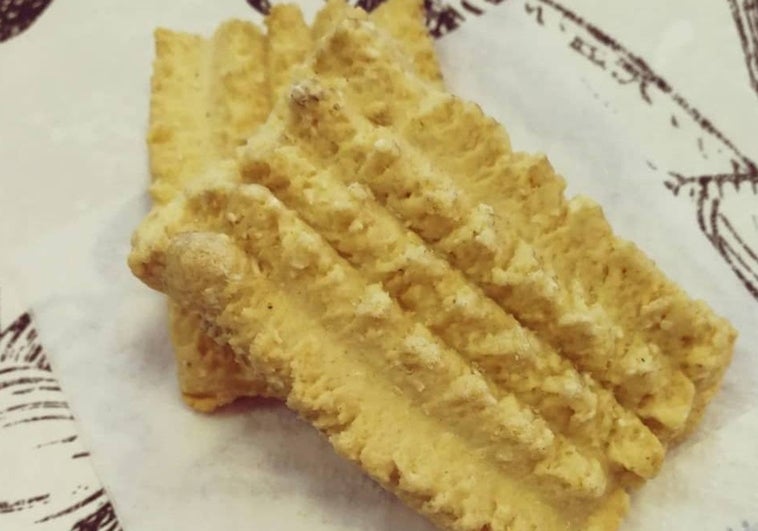 Galletas rizadas extremeñas