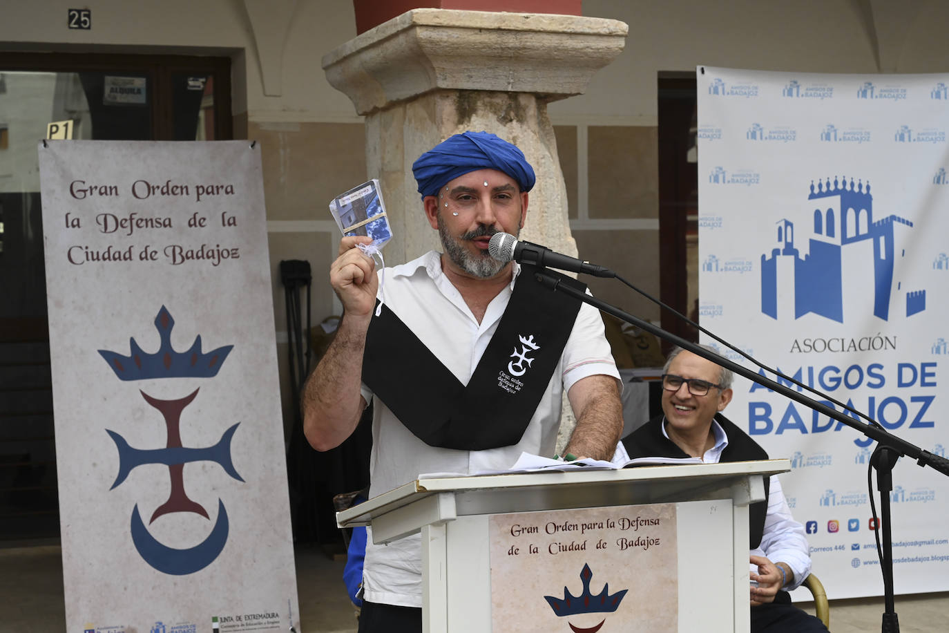 Manuel Lopez, de la Asociación Amigos de Badajoz y coordinador del proyecto.