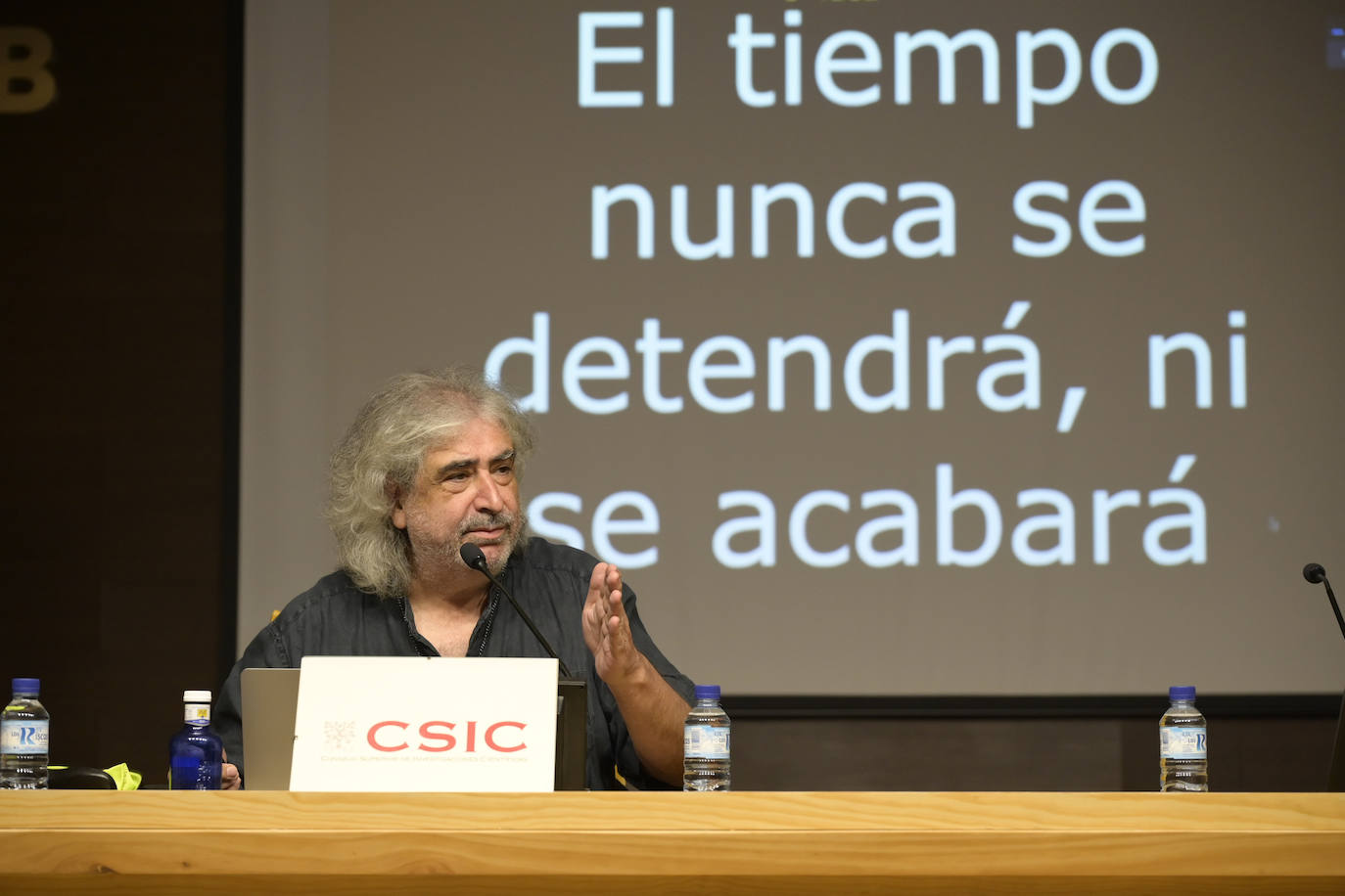 Martín Senovilla en la Económica. 