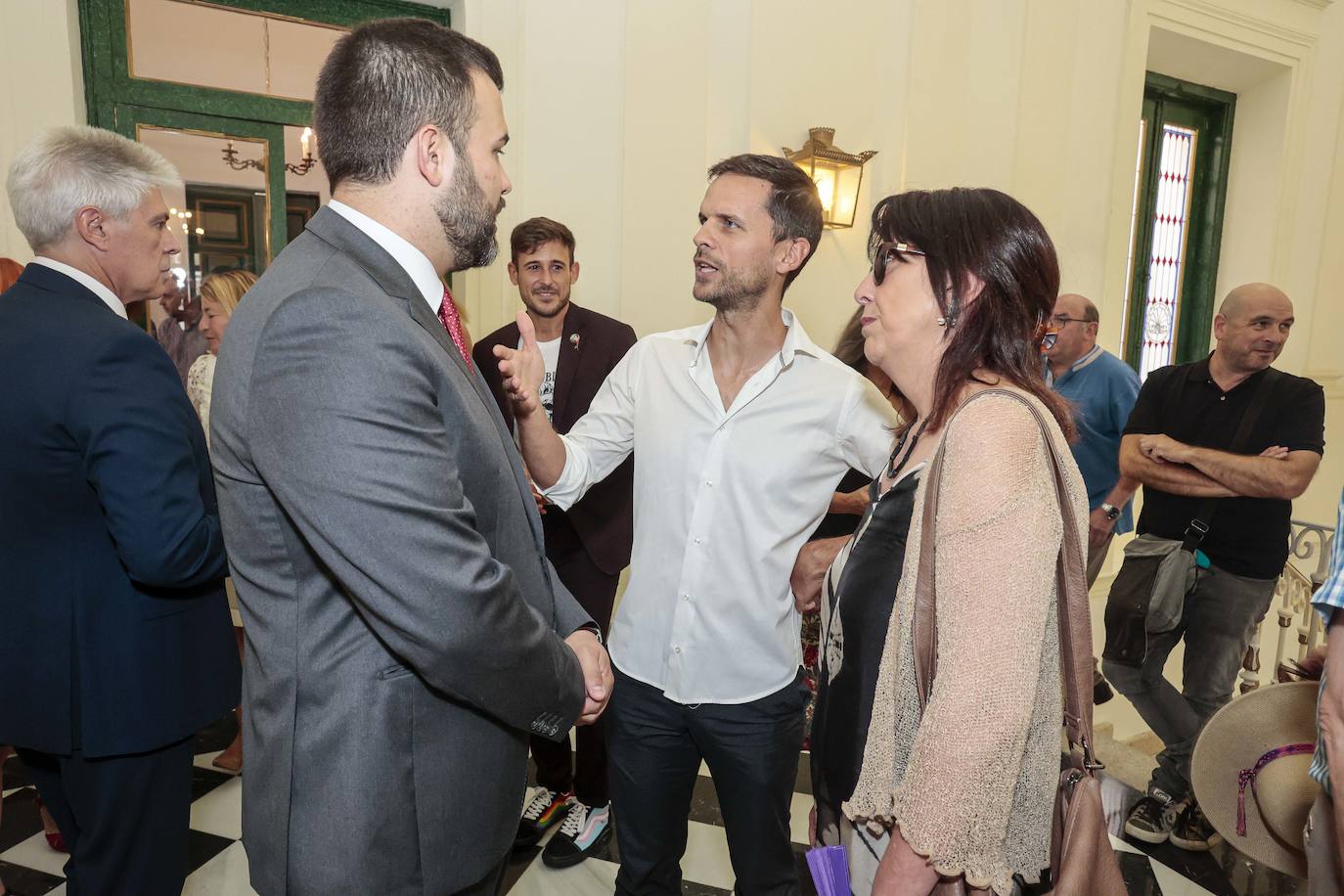 Pleno de investidura en el Ayuntamiento de Cáceres