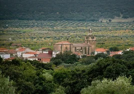 Panorámica de Arroyomolinos, en la comarca de Montánchez.
