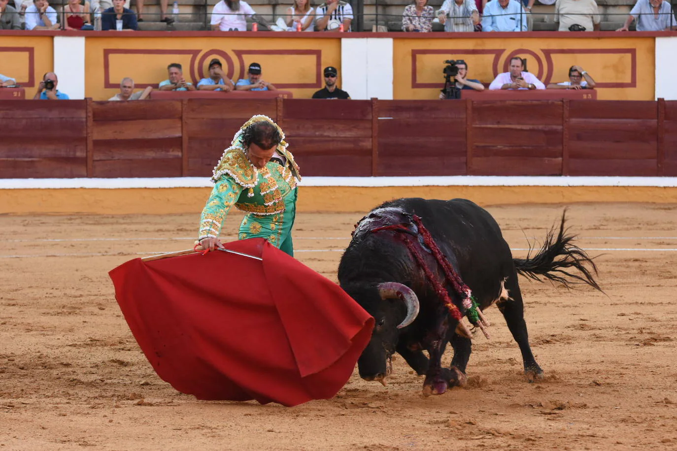 Las mejores imágenes de la corrida de toros de Zalduendo I | Hoy