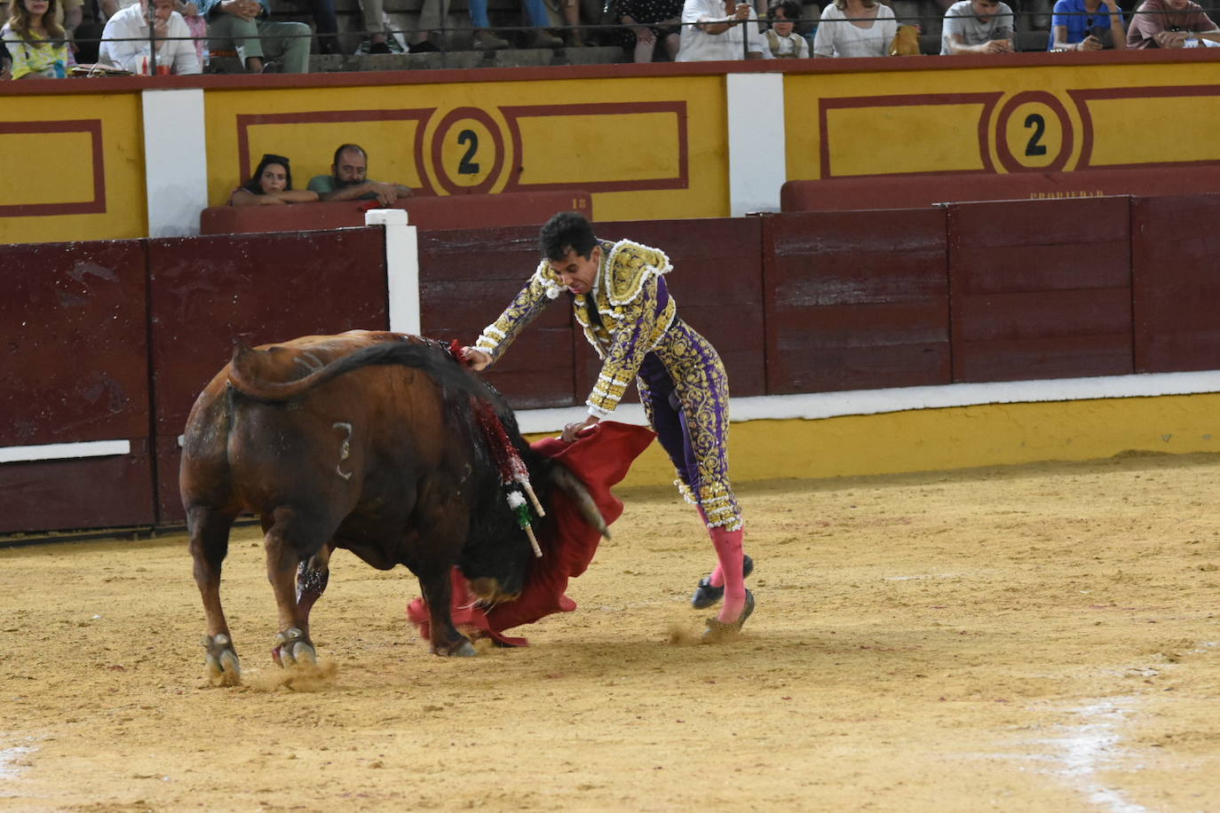 Las mejores imágenes de la corrida de toros de Zalduendo II | Hoy