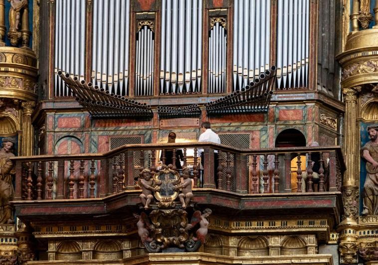 El órgano mayor de la catedral de Plasencia vuelve a sonar