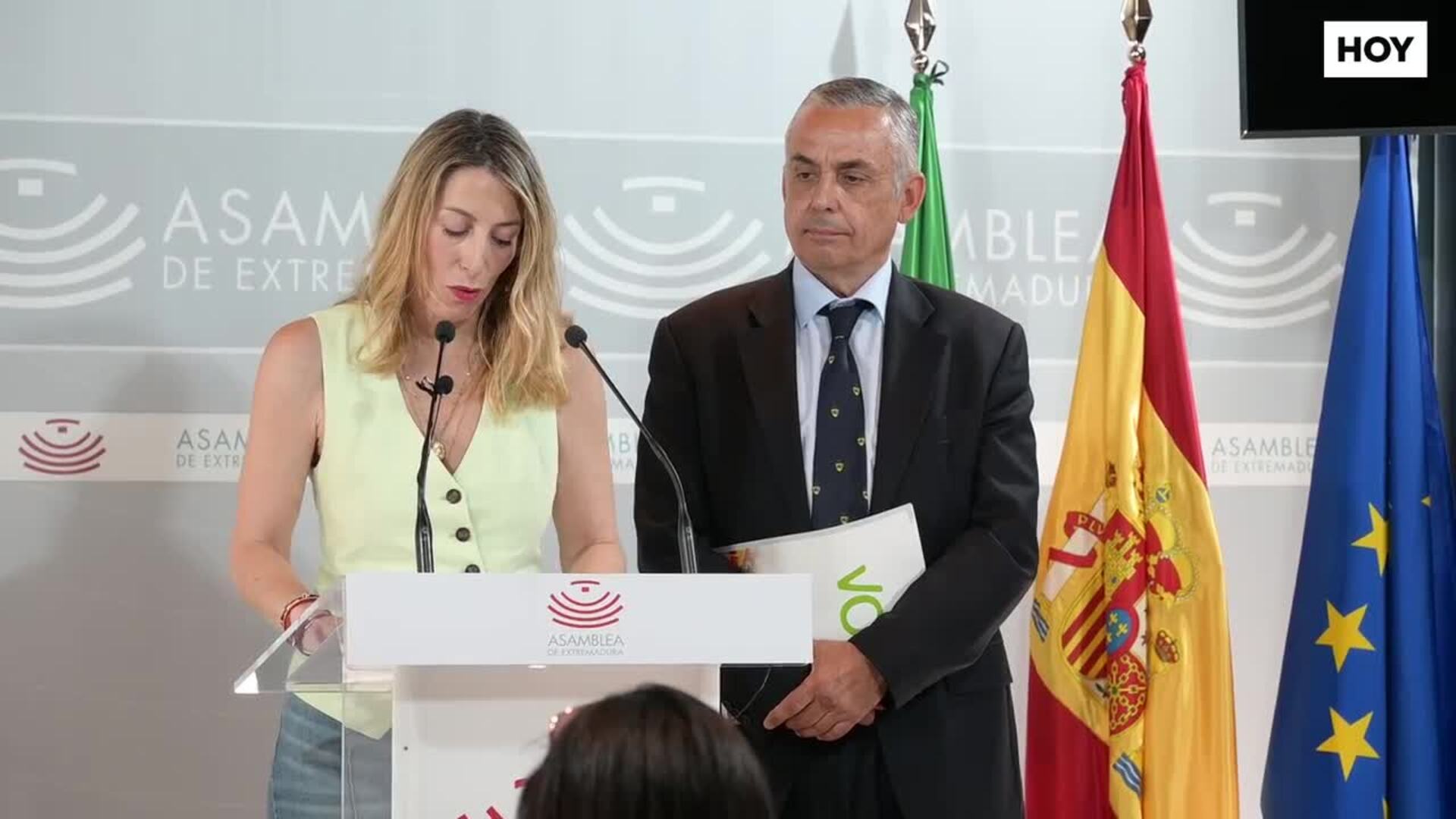 María Guardiola: «Mi palabra no es tan importante como el futuro de los extremeños»