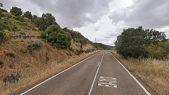 Muere un vecino de Táliga de 62 años al salirse de la vía y quedar atrapado en el vehículo