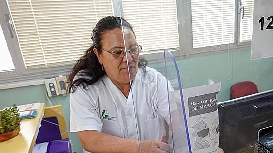 «Qué ganas tenía de poder trabajar sin mascarilla en el Centro de Salud»