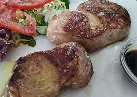 Imagen secundaria 1 - El bar Cádiz, un rincón gaditano en el corazón de Badajoz