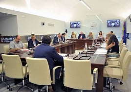Reunión de la primera Junta de Portavoces de la nueva legislatura.