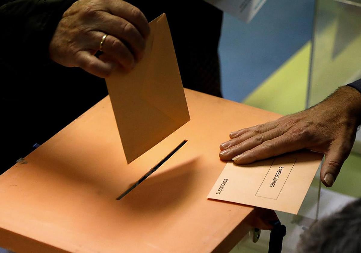 El Ayuntamiento de Badajoz comprará 105 ventiladores para los colegios electorales sin aire acondicionado