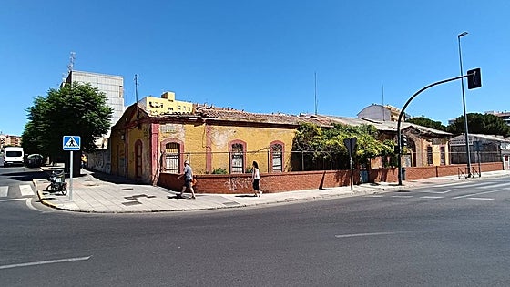 Urbanismo permite construir un centenar de pisos en la Casa de las Aguas