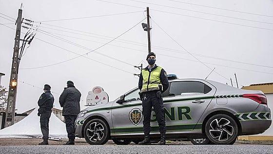 Los controles de DNI en la frontera con Portugal empiezan este sábado y serán aleatorios