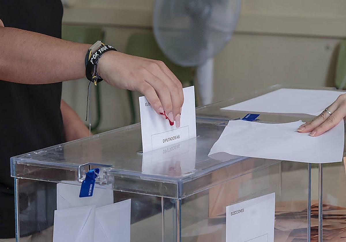 El PSOE vence en tres distritos de Mérida y el PP, en los otros tres