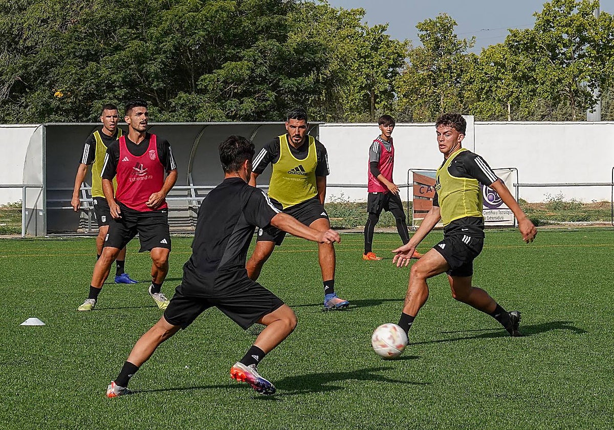 Primer entrenamiento del Badajoz en esta pretemporada.
