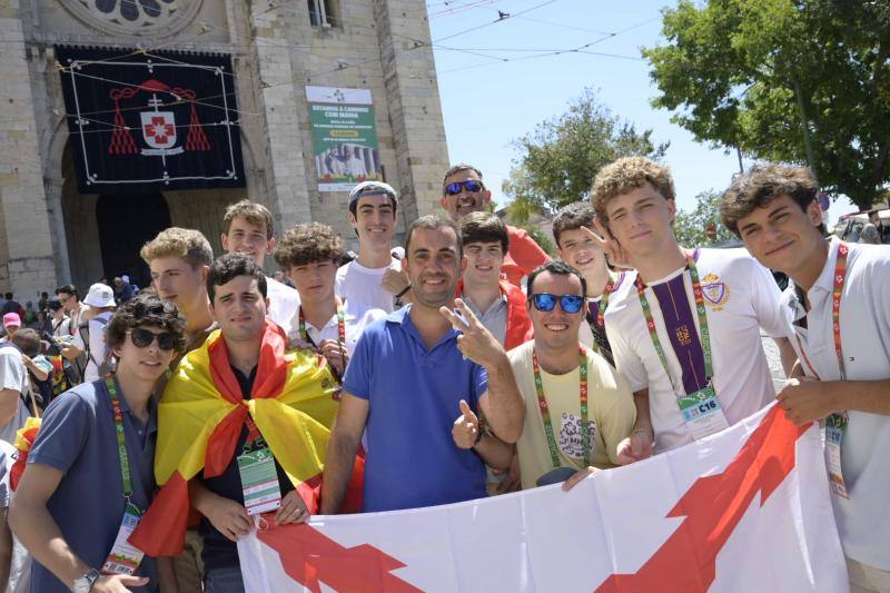 Extremeños en el encuentro con el Papa en Lisboa (II)