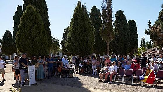 Homenaje en Llerena a las víctimas del franquismo: «Reivindicamos verdad, justicia y reparación»